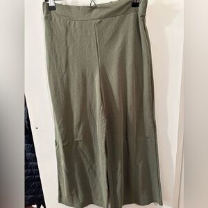 Mango Olive Green Pants in size Small